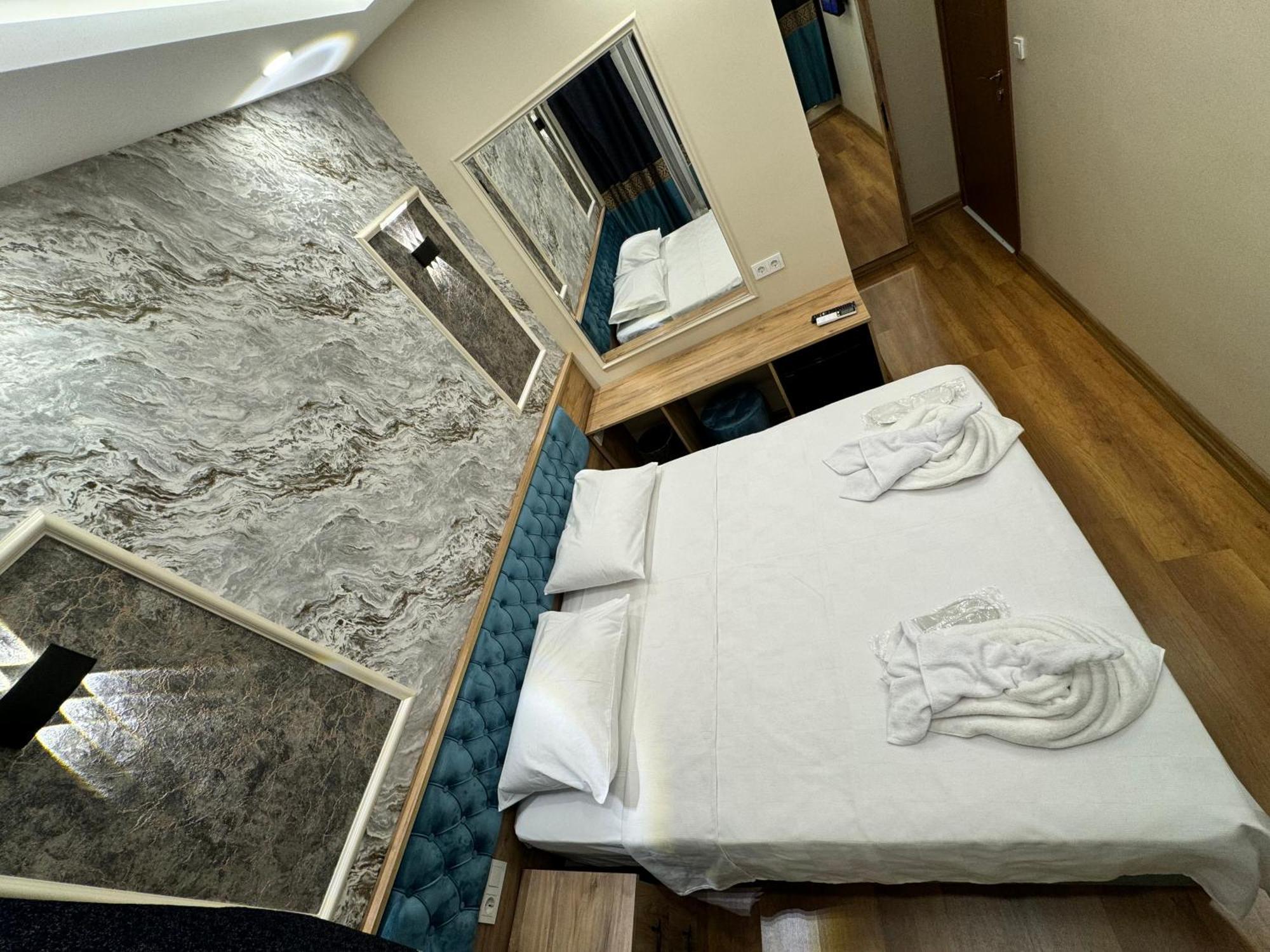 Riverside Hotel イスタンブール エクステリア 写真